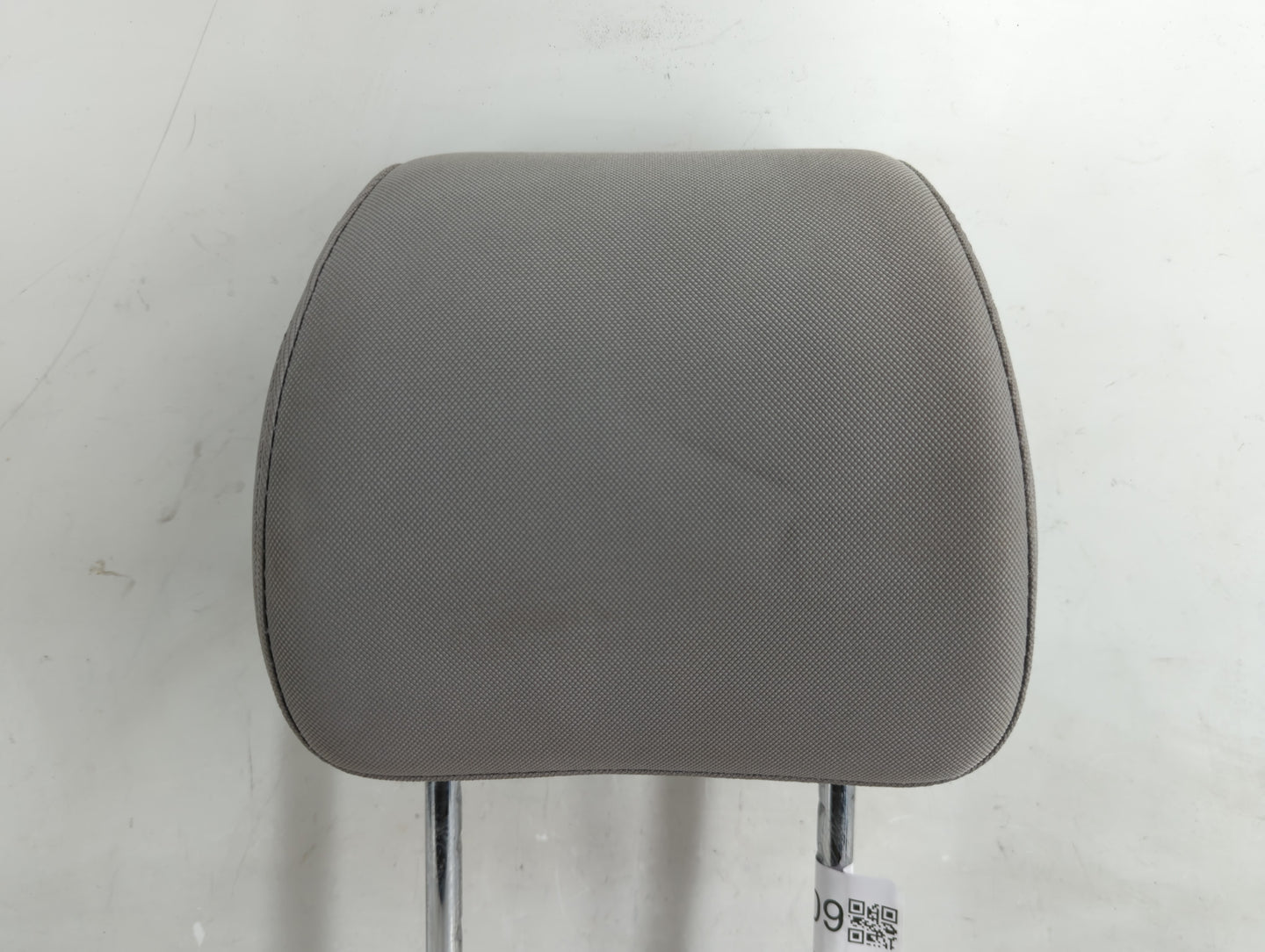 2016 Hyundai Tucson Headrest Head Rest Rear Seat Fits OEM Used Auto Parts - Oemusedautoparts1.com