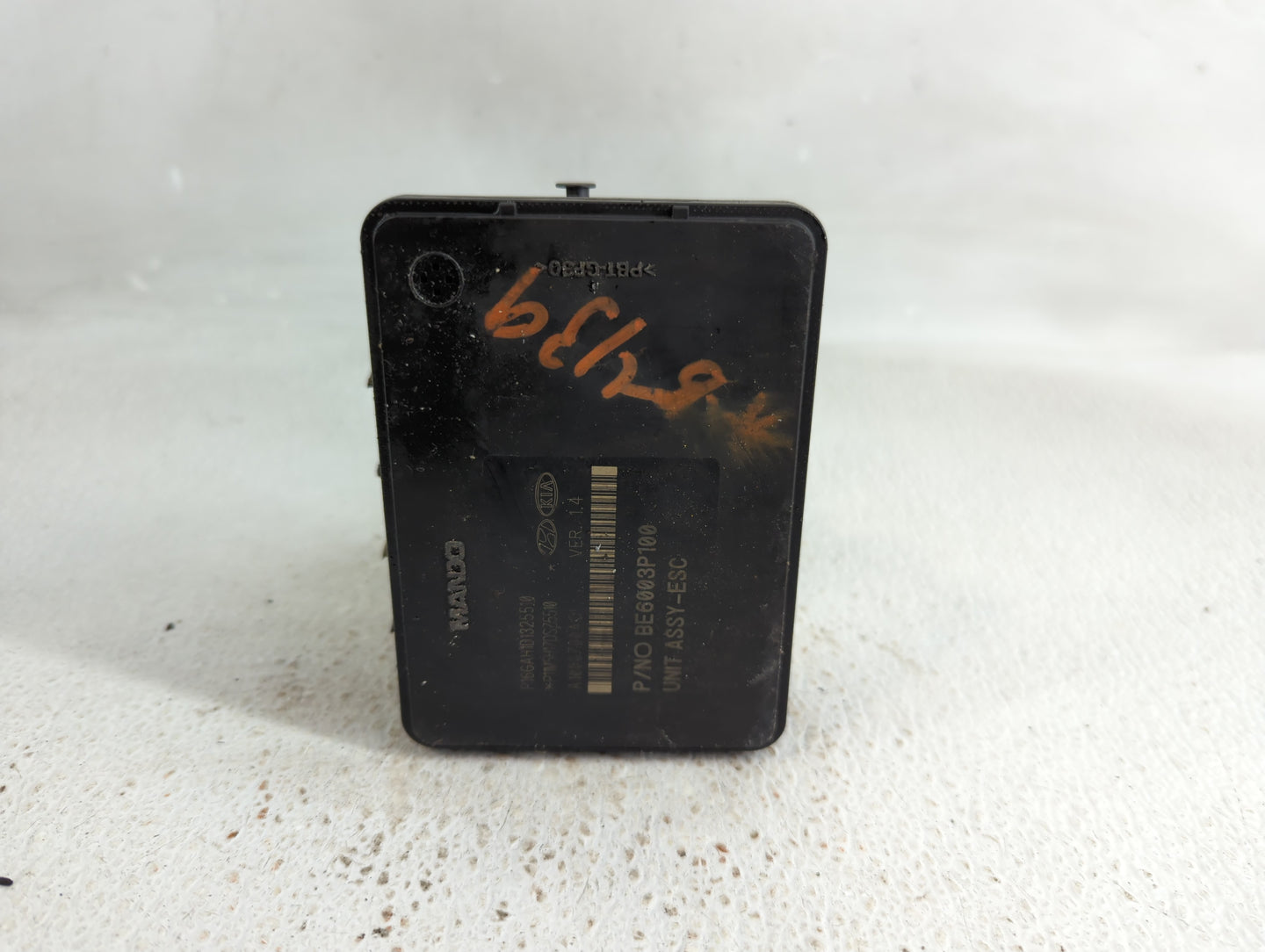 2016-2018 Hyundai Tucson ABS Pump Control Module Replacement P/N:58920-D3100 Fits Fits 2016 2017 2018 OEM Used Auto Parts - 