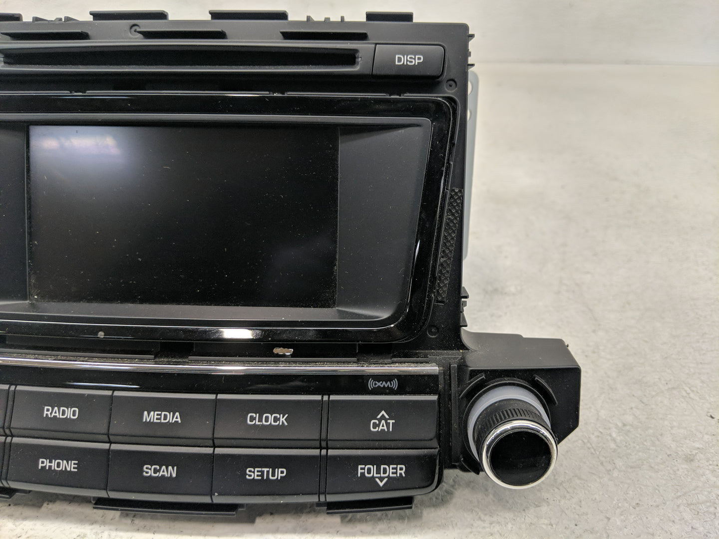 2016-2017 Hyundai Tucson Radio AM FM Cd Player Receiver Replacement P/N:96180-D31004X Fits Fits 2016 2017 OEM Used Auto Part