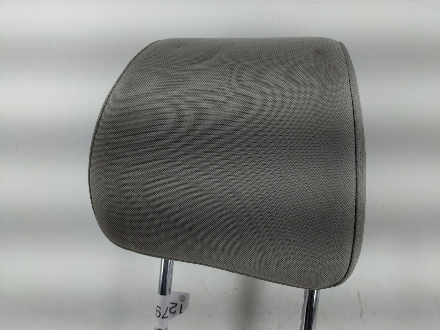 2016 Hyundai Tucson Headrest Head Rest Front Driver Passenger Seat Fits OEM Used Auto Parts - Oemusedautoparts1.com