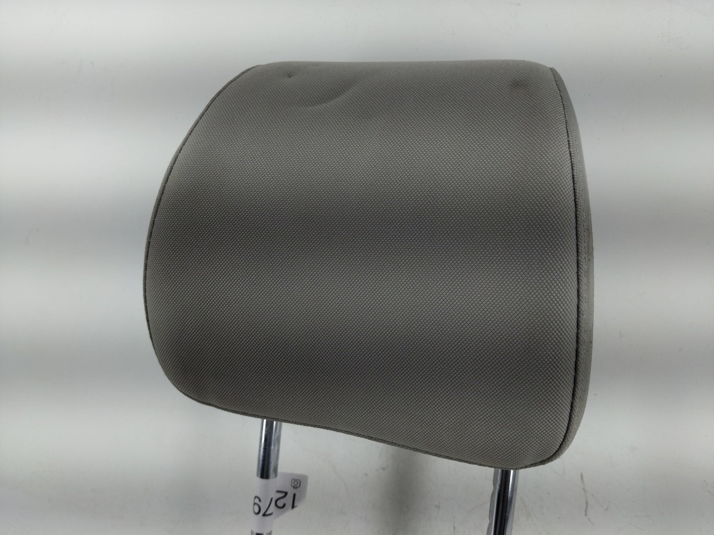 2016 Hyundai Tucson Headrest Head Rest Front Driver Passenger Seat Fits OEM Used Auto Parts - Oemusedautoparts1.com