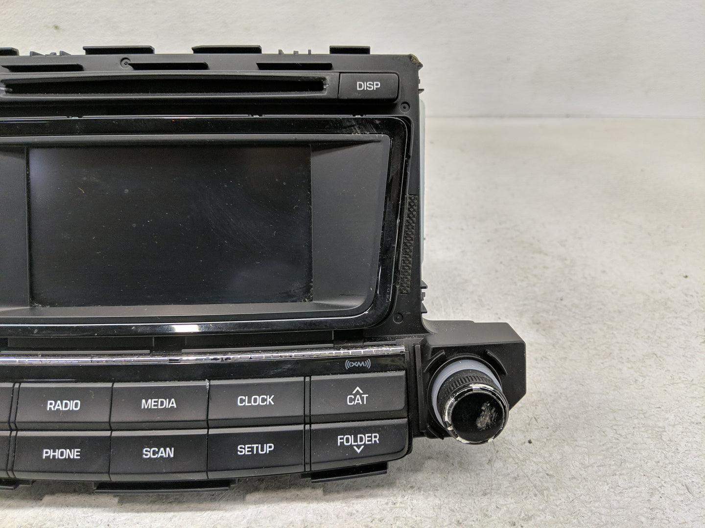 2016-2017 Hyundai Tucson Radio AM FM Cd Player Receiver Replacement P/N:96180-D31004X Fits Fits 2016 2017 OEM Used Auto Part