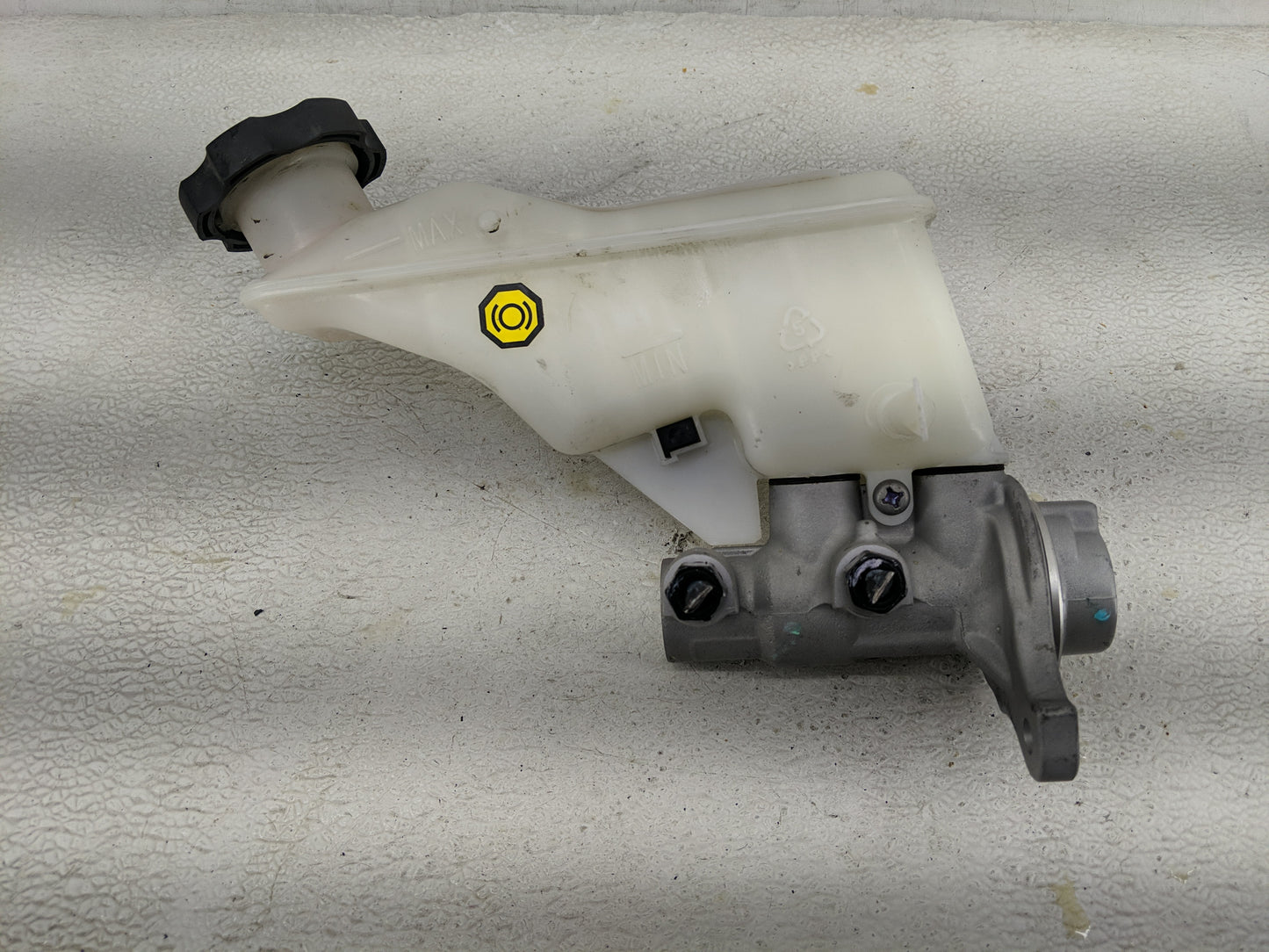 2016 Hyundai Tucson Power Brake Booster Oem - Oemusedautoparts1.com