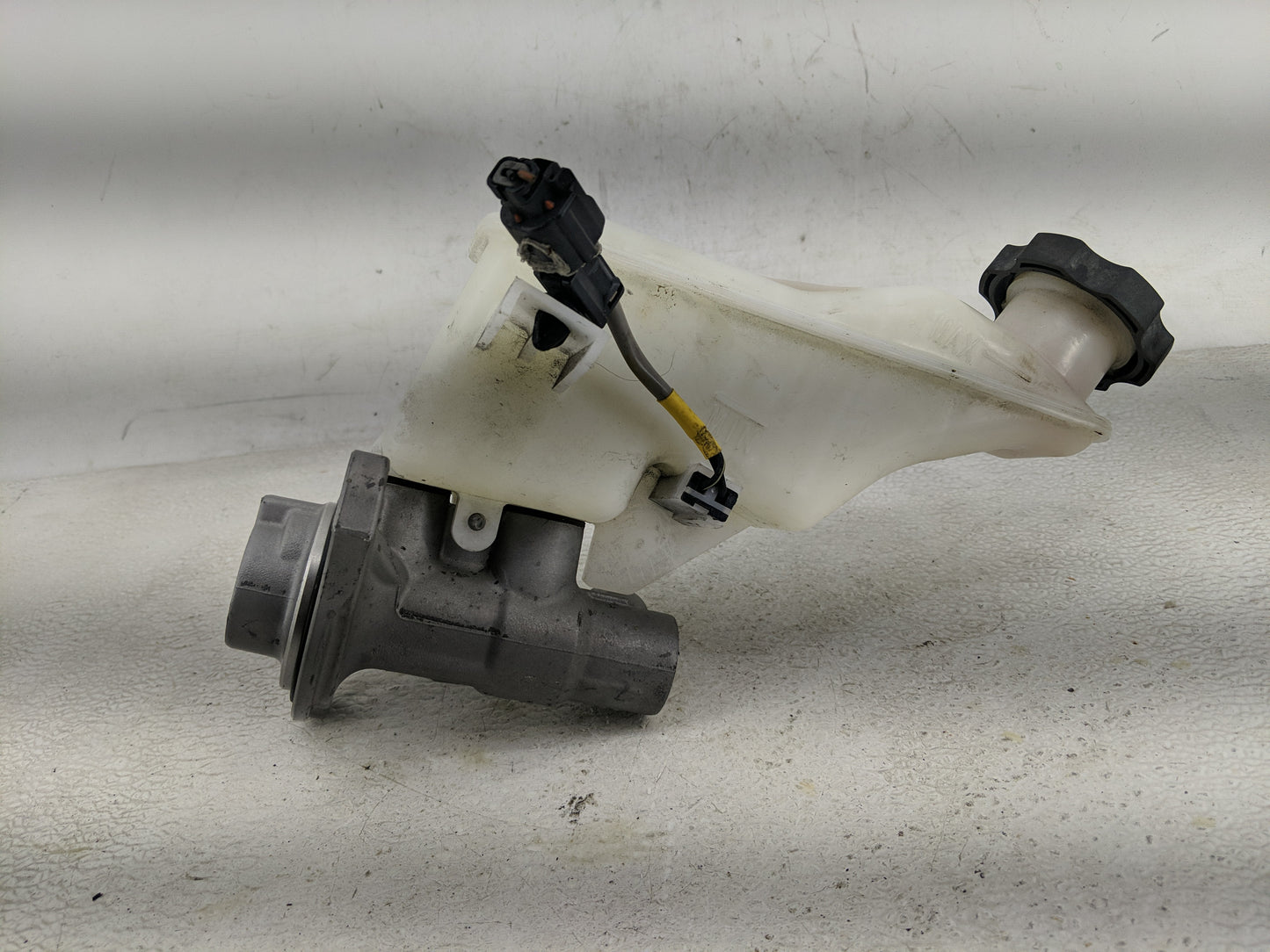 2016 Hyundai Tucson Power Brake Booster Oem - Oemusedautoparts1.com