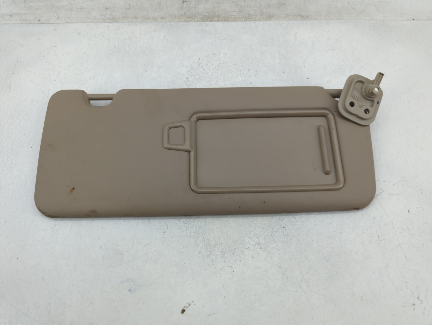 2016-2021 Hyundai Tucson Sun Visor Shade Replacement Passenger Right Mirror Fits Fits 2016 2017 2018 2019 2020 2021 OEM Used
