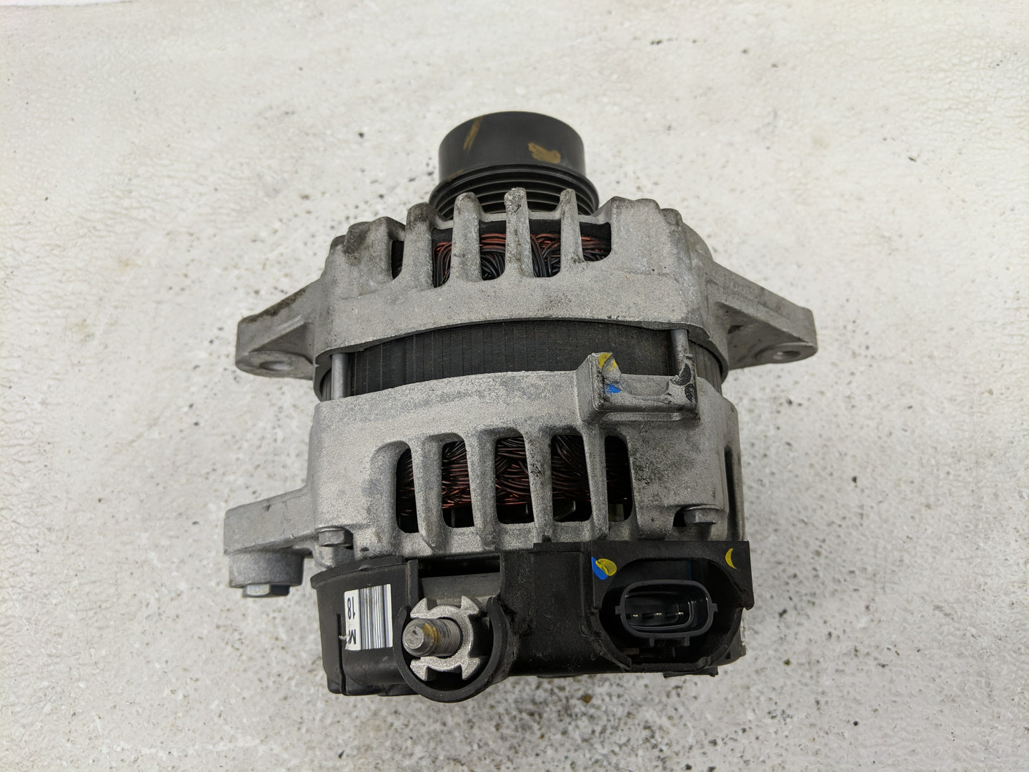 2016-2018 Hyundai Tucson Alternator Replacement Generator Charging Assembly Engine OEM P/N:2622503 37300-2B960 Fits OEM Used