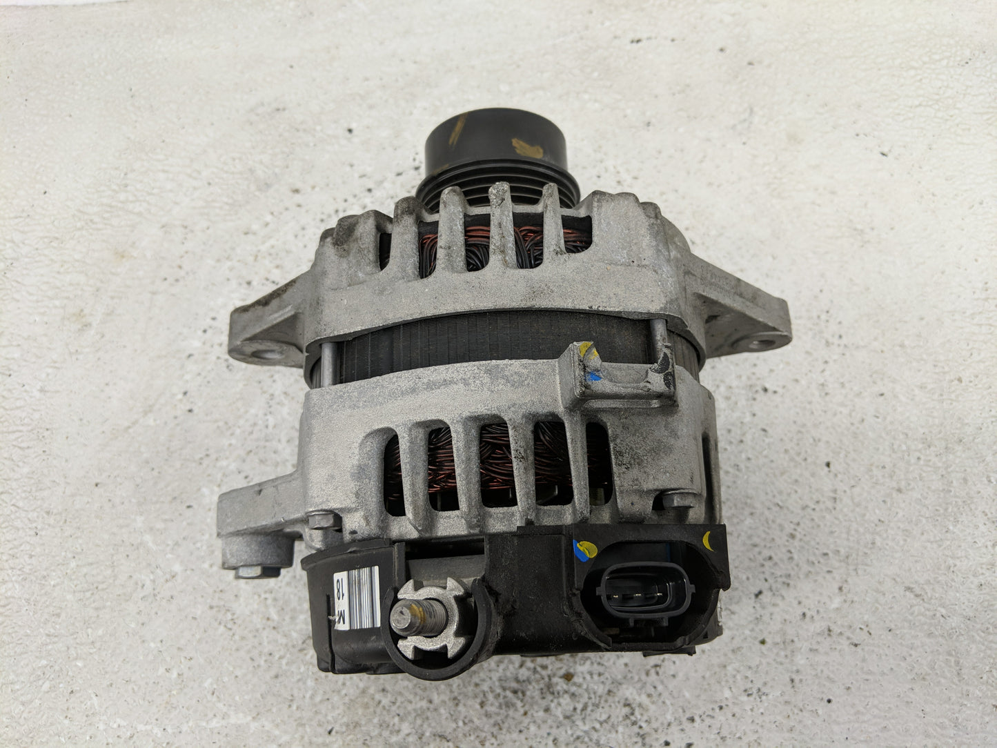 2016-2018 Hyundai Tucson Alternator Replacement Generator Charging Assembly Engine OEM P/N:2622503 37300-2B960 Fits OEM Used