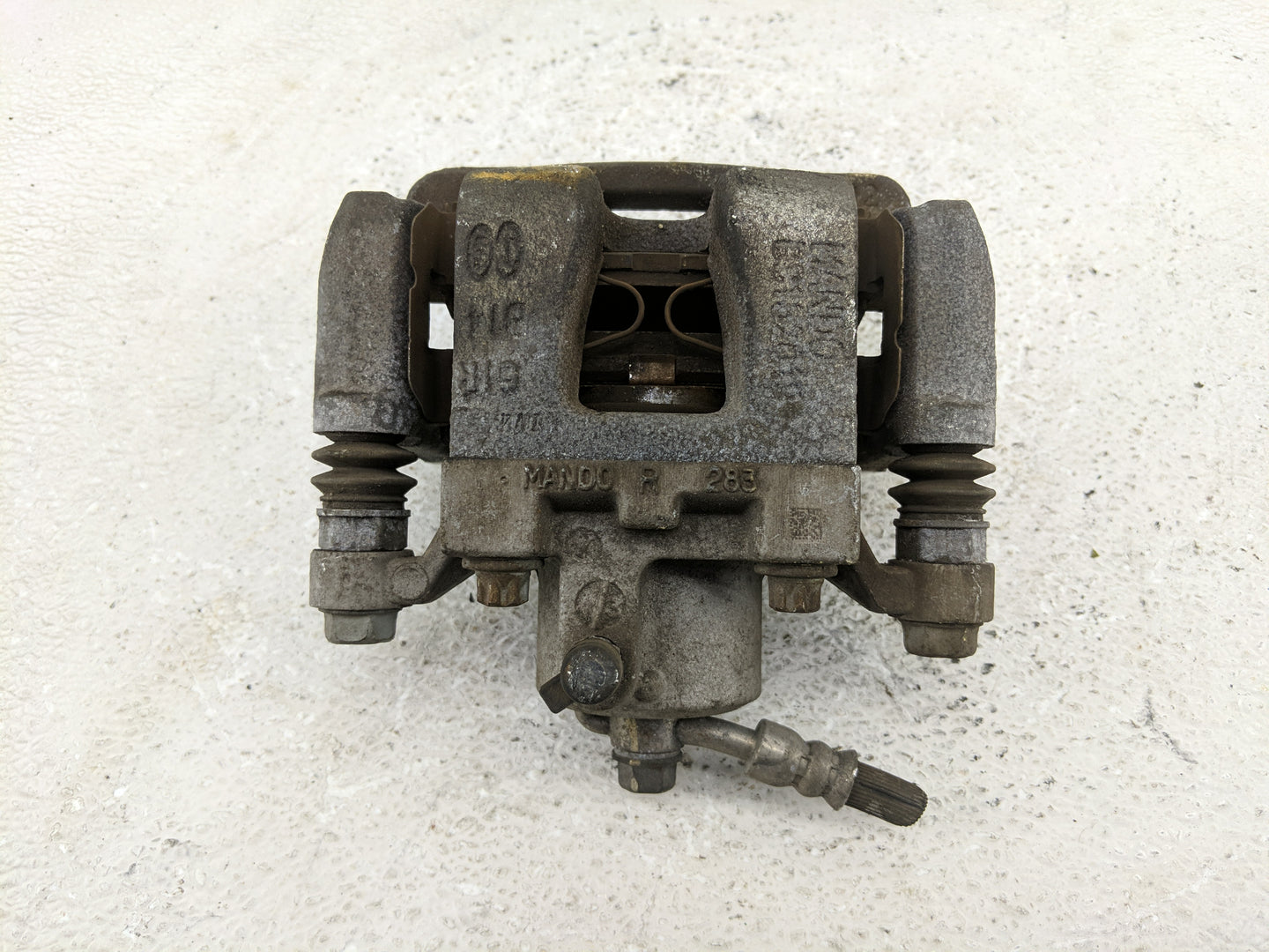 2016-2021 Hyundai Tucson Front Driver Left Brake Caliper - Oemusedautoparts1.com