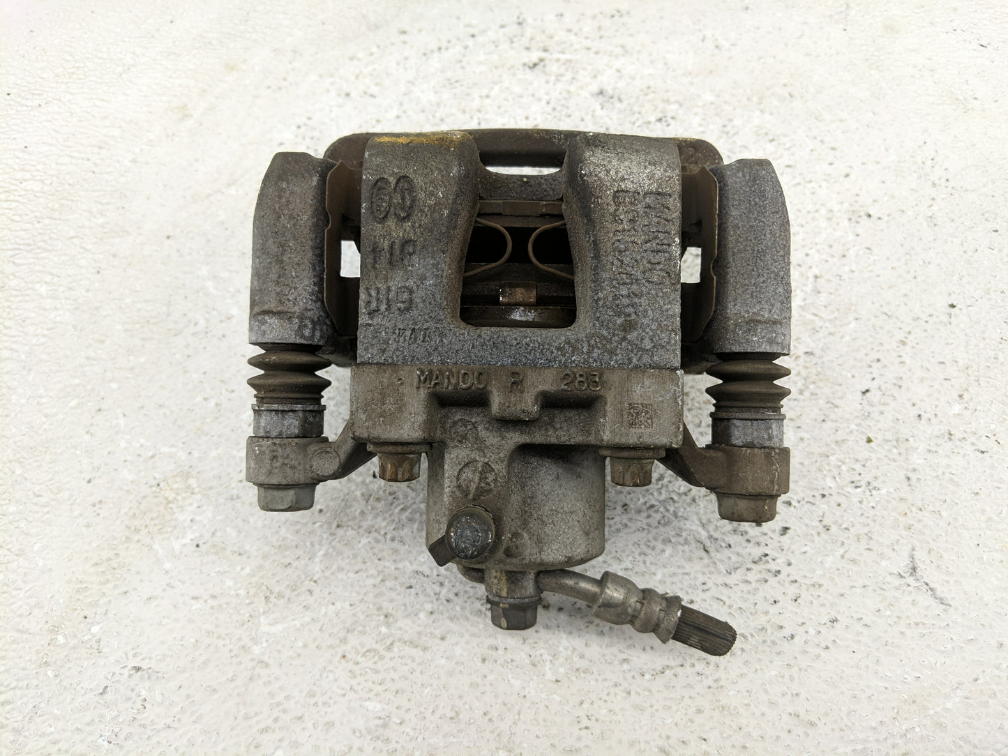 2016-2021 Hyundai Tucson Front Driver Left Brake Caliper - Oemusedautoparts1.com