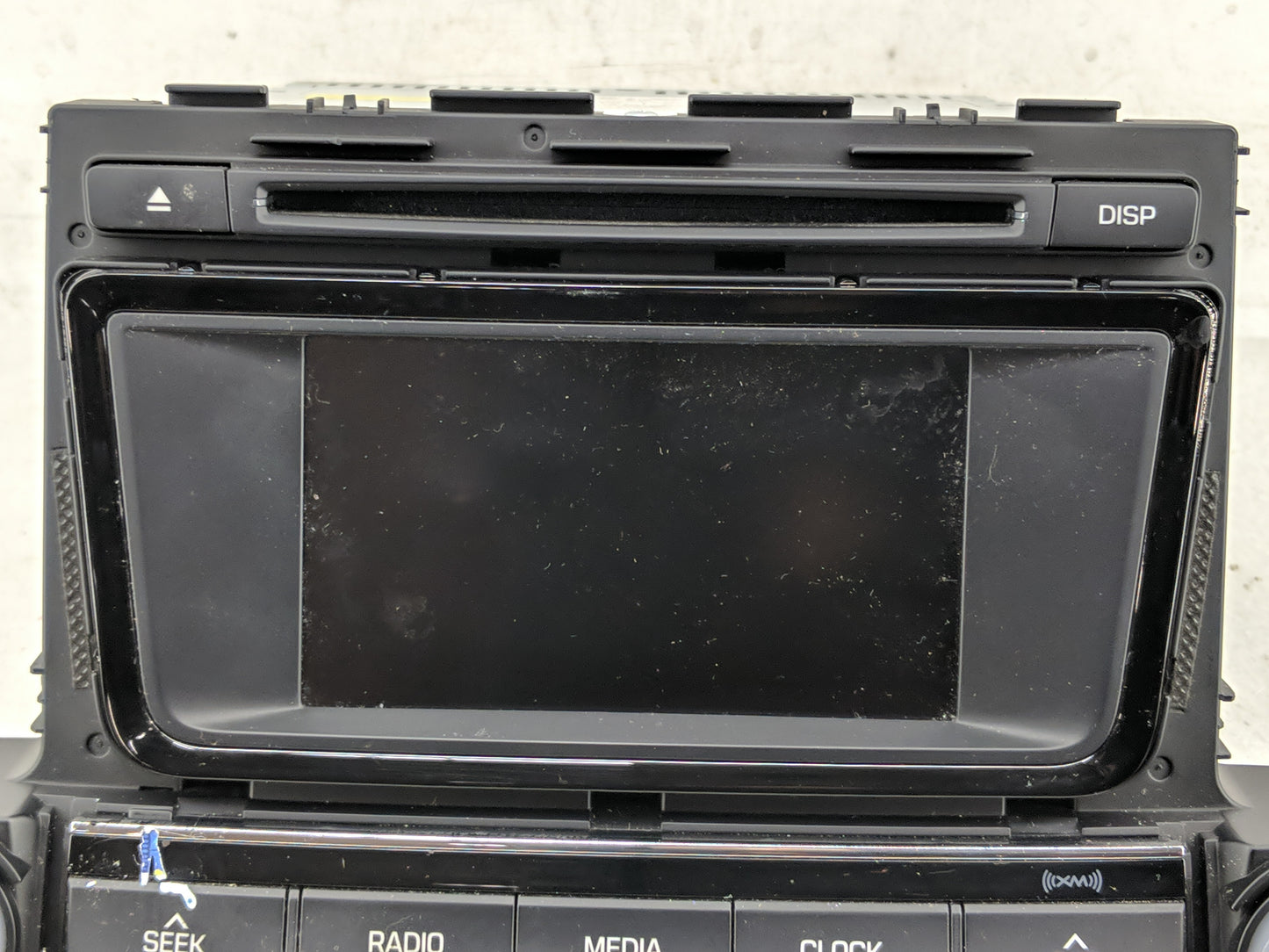 2016-2017 Hyundai Tucson Radio AM FM Cd Player Receiver Replacement P/N:36180-D31004X Fits Fits 2016 2017 OEM Used Auto Part