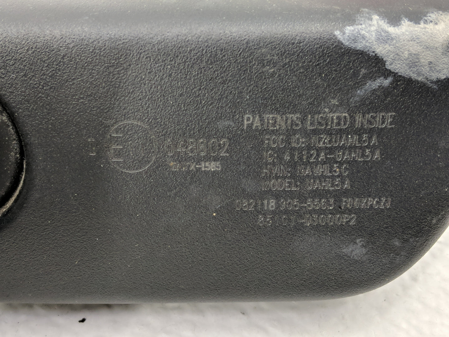 2010-2021 Hyundai Tucson Interior Rear View Mirror Replacement OEM P/N:E11048602 Fits OEM Used Auto Parts - Oemusedautoparts