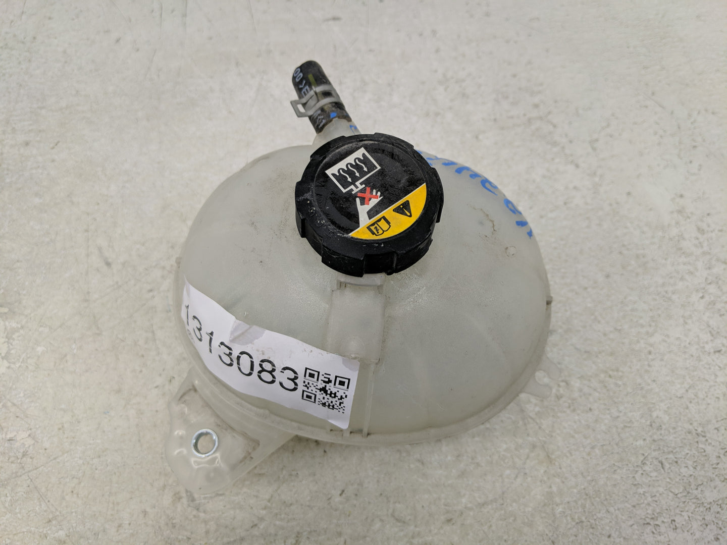 2016-2021 Hyundai Tucson Radiator Coolant Overflow Expansion Tank Bottle 1313083 - Oemusedautoparts1.com