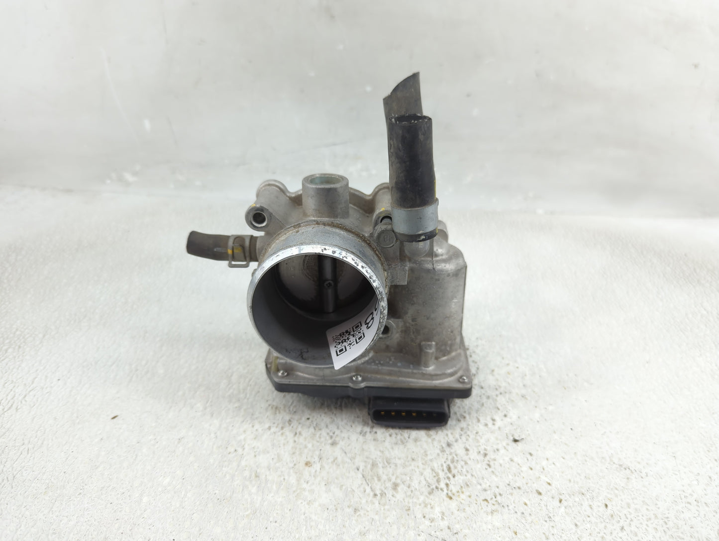 2016-2018 Hyundai Tucson Throttle Body P/N:35100-2B340 Fits Fits 2015 2016 2017 2018 2019 2020 2021 2022 OEM Used Auto Parts