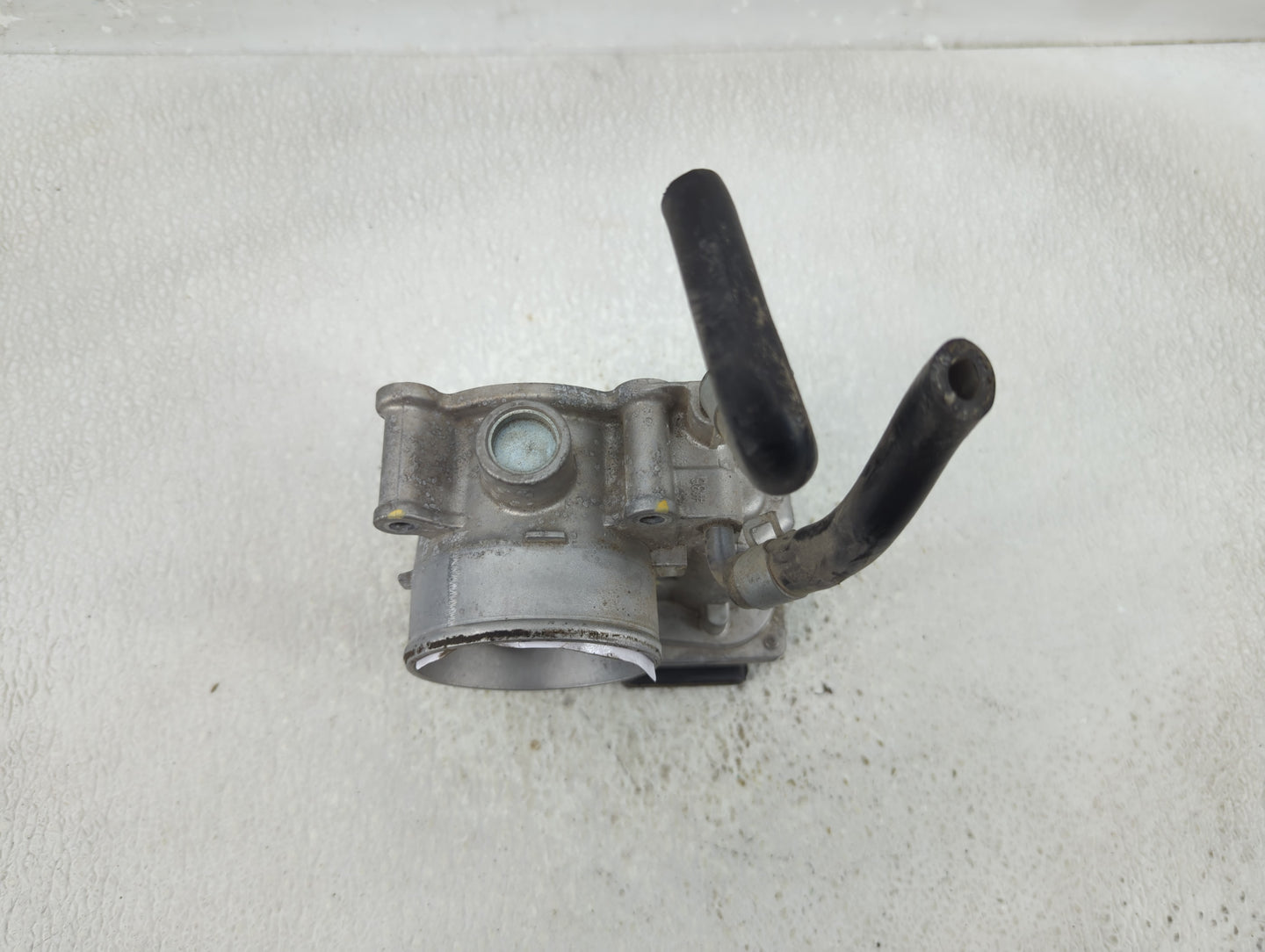 2014-2021 Hyundai Tucson Throttle Body P/N:35100-2E000 Fits Fits 2011 2012 2013 2014 2015 2016 2017 2018 2019 2020 2021 OEM 