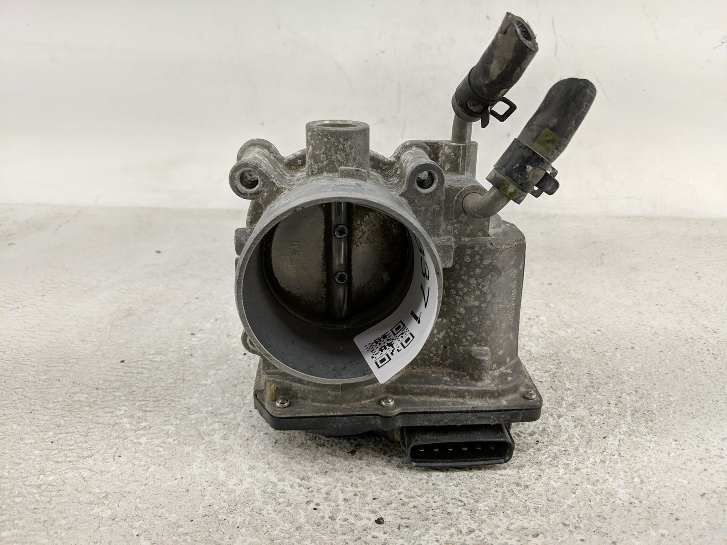 2014-2021 Hyundai Tucson Throttle Body P/N:35106-2E000 Fits Fits 2011 2012 2013 2014 2015 2016 2017 2018 2019 2020 2021 OEM 