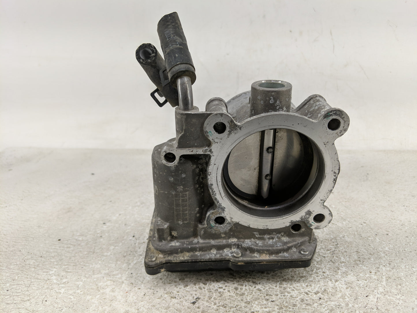 2014-2021 Hyundai Tucson Throttle Body P/N:35106-2E000 Fits Fits 2011 2012 2013 2014 2015 2016 2017 2018 2019 2020 2021 OEM 