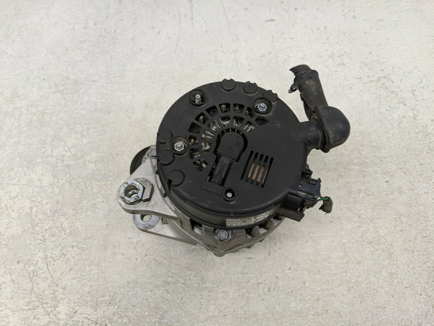 2016-2021 Hyundai Tucson Alternator Replacement Generator Charging Assembly Engine OEM P/N:37300-2E820 2624670 Fits OEM Used