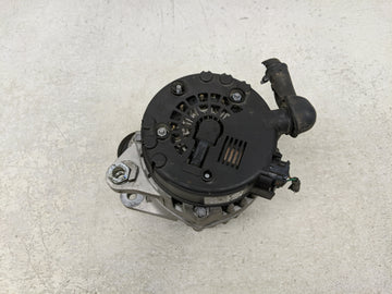 2016-2021 Hyundai Tucson Alternator Replacement Generator Charging Assembly Engine OEM P/N:37300-2E820 2624670 Fits OEM Used