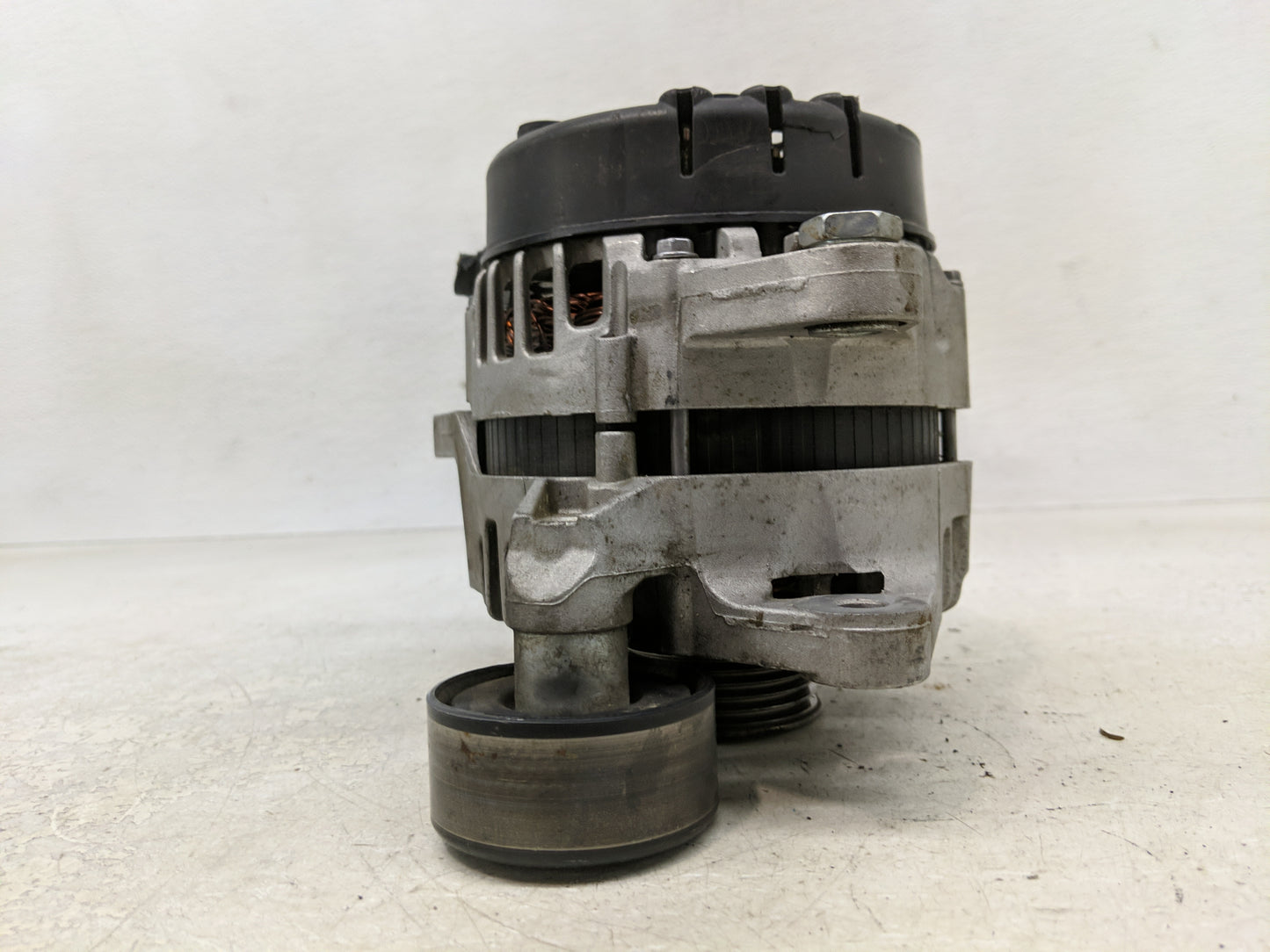 2016-2021 Hyundai Tucson Alternator Replacement Generator Charging Assembly Engine OEM P/N:37300-2E820 2624670 Fits OEM Used