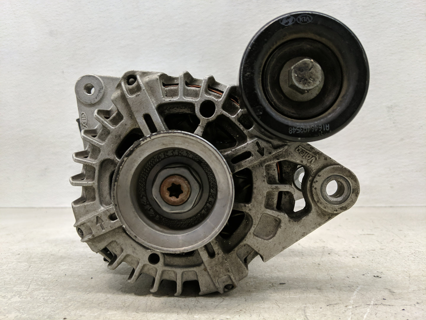 2016-2021 Hyundai Tucson Alternator Replacement Generator Charging Assembly Engine OEM P/N:37300-2E820 2624670 Fits OEM Used