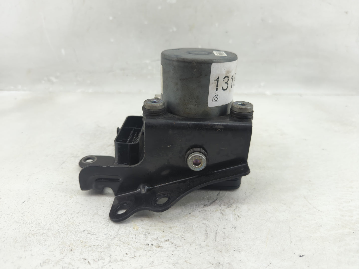 2016-2018 Hyundai Tucson ABS Pump Control Module Replacement P/N:BH6013P100 58920-D3100 Fits Fits 2016 2017 2018 OEM Used Au