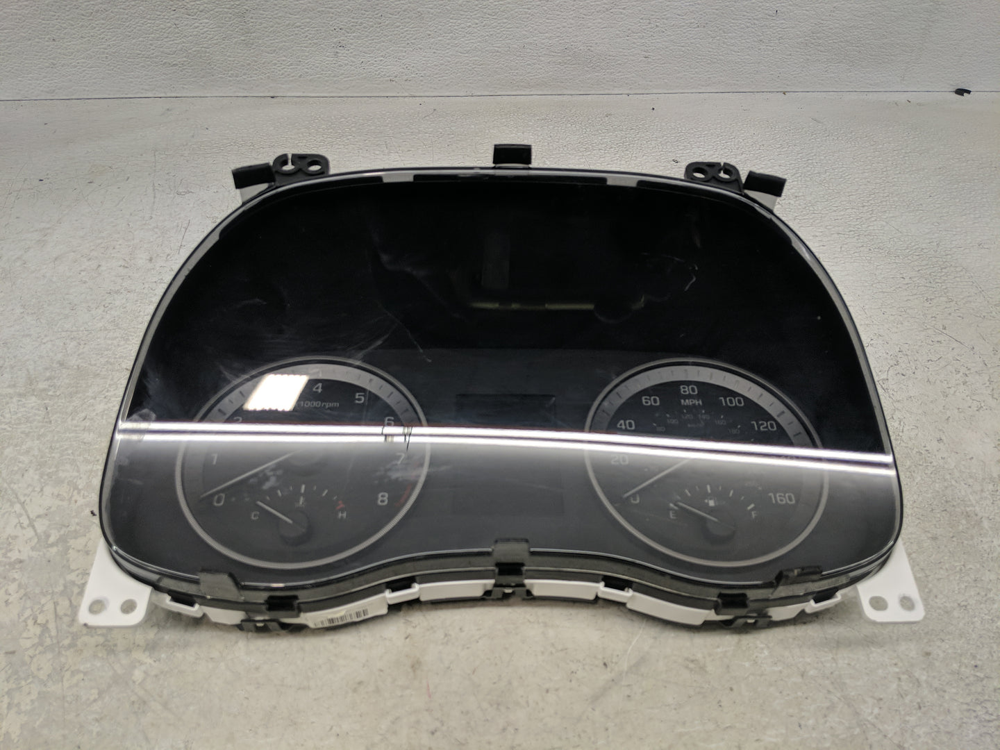 2016-2017 Hyundai Tucson Instrument Cluster Speedometer Gauges P/N:94001-D3170 Fits Fits 2016 2017 OEM Used Auto Parts - Oem