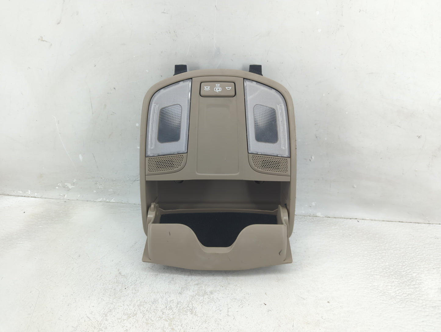 2016-2021 Hyundai Tucson Overhead Roof Console 1321769 - Oemusedautoparts1.com