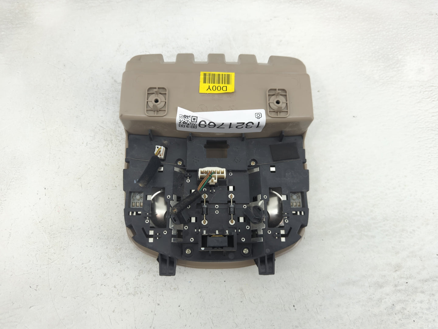 2016-2021 Hyundai Tucson Overhead Roof Console 1321769 - Oemusedautoparts1.com