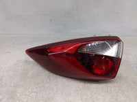 2016-2018 Hyundai Tucson Tail Light Assembly Passenger Right OEM P/N:92402-D30 Fits Fits 2016 2017 2018 OEM Used Auto Parts 