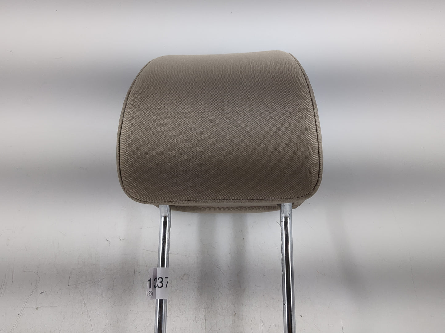 2016-2018 Hyundai Tucson Headrest Head Rest Front Driver Passenger Seat - Oemusedautoparts1.com