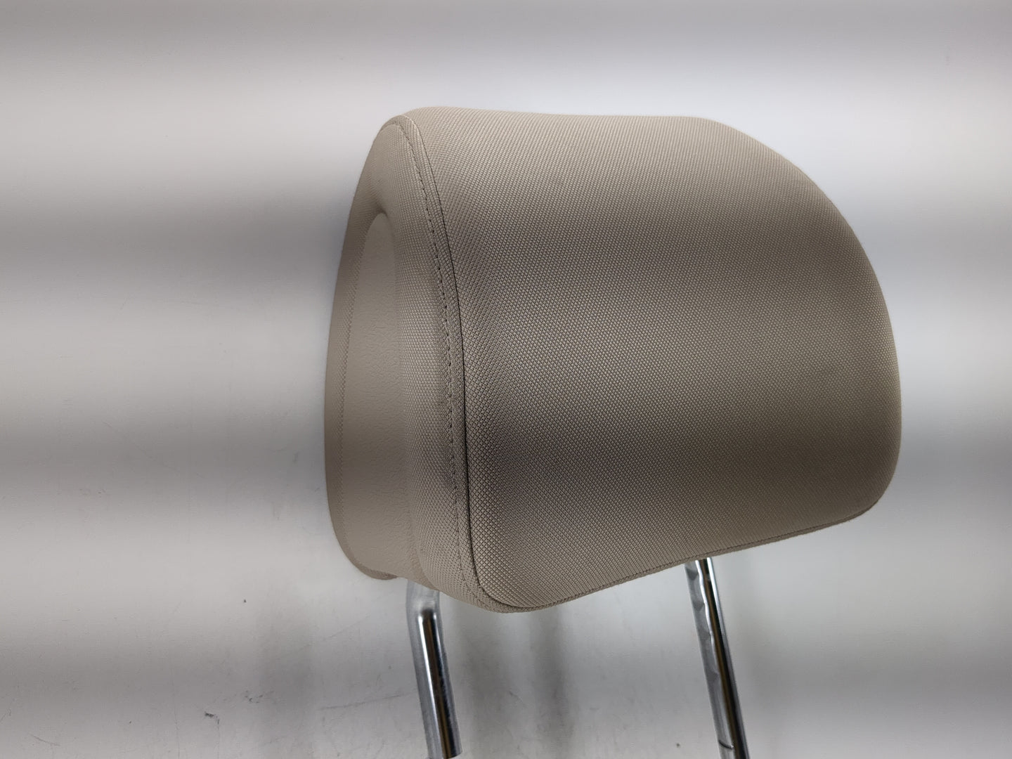 2016-2018 Hyundai Tucson Headrest Head Rest Front Driver Passenger Seat - Oemusedautoparts1.com