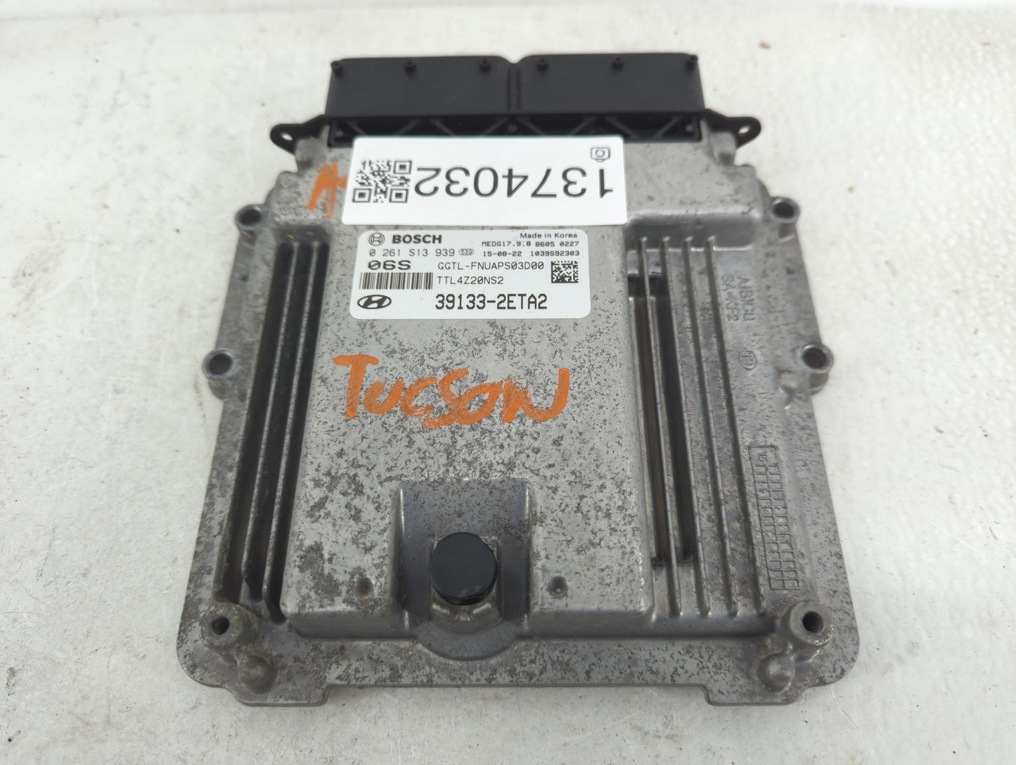 2016-2018 Hyundai Tucson PCM Engine Control Computer ECU ECM PCU OEM P/N:39133-2ETA2 Fits Fits 2016 2017 2018 OEM Used Auto 