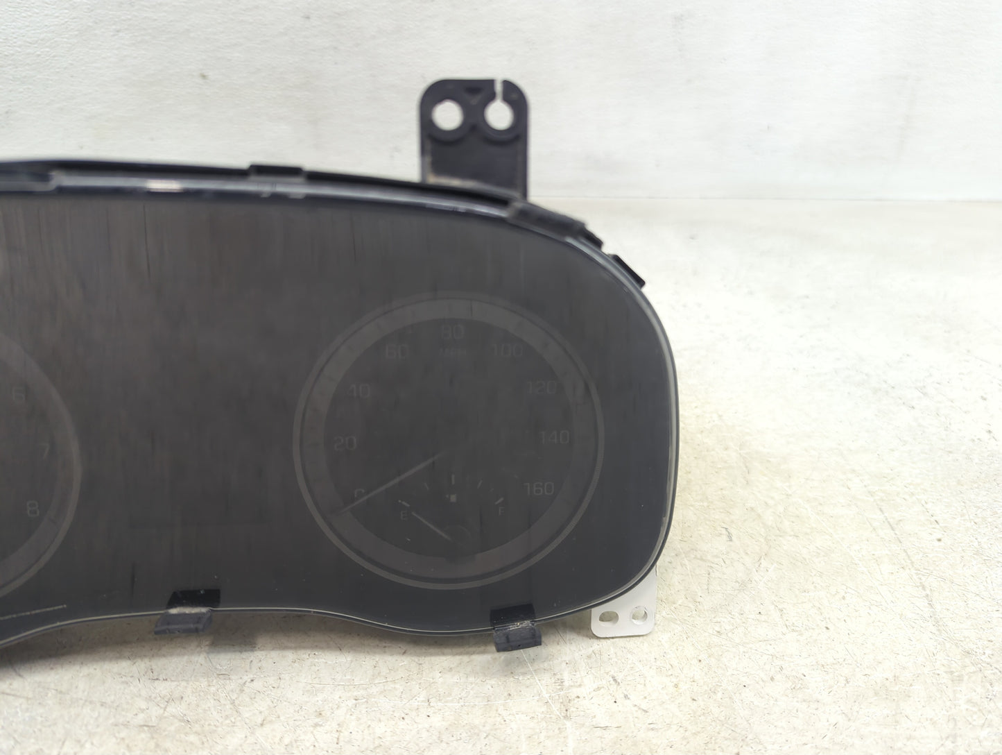 2016-2017 Hyundai Tucson Instrument Cluster Speedometer Gauges P/N:94001-D3170 Fits Fits 2016 2017 OEM Used Auto Parts - Oem