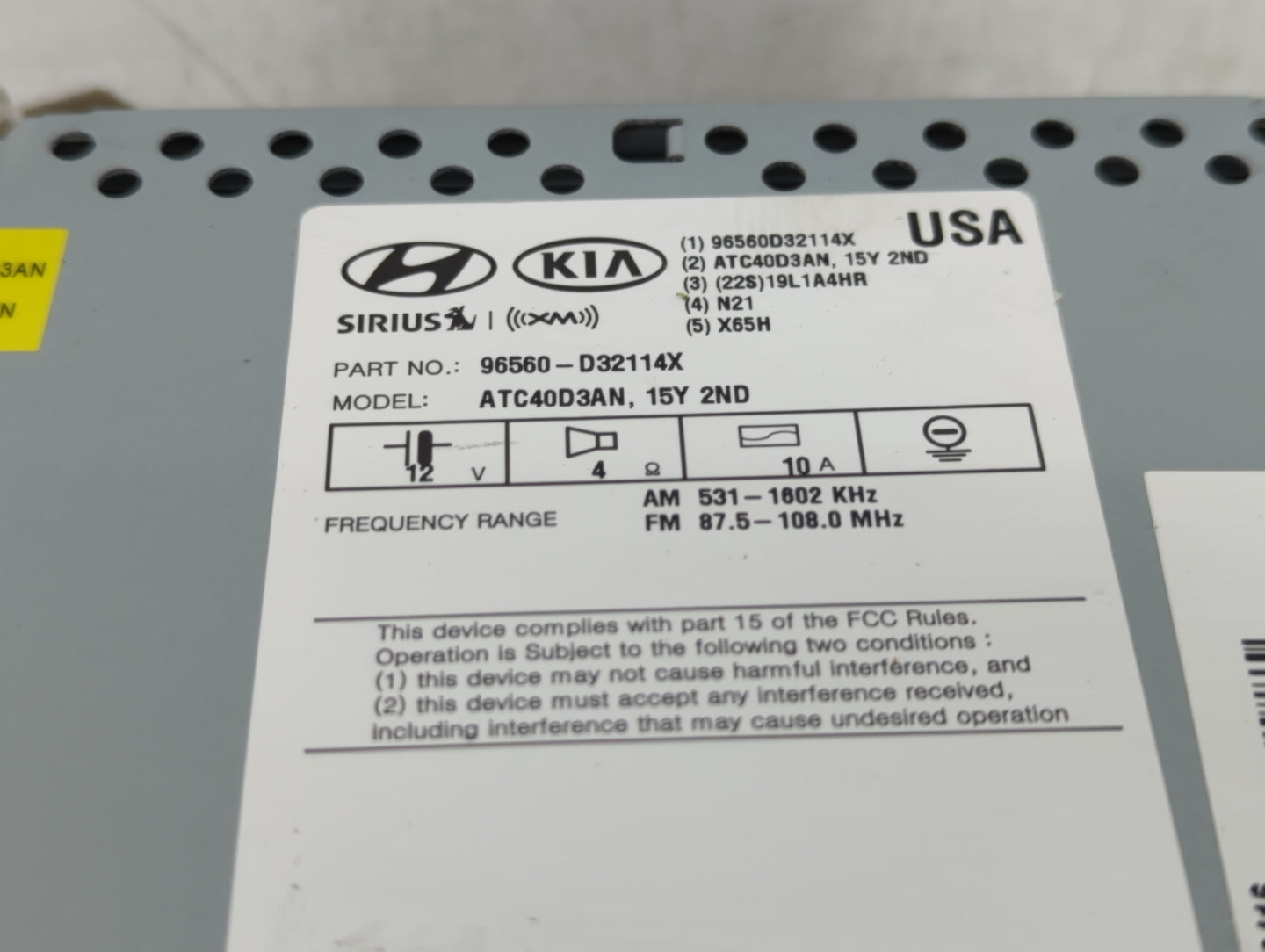 2016-2018 Hyundai Tucson Radio AM FM Cd Player Receiver Replacement P/N:96560-D32114X Fits Fits 2016 2017 2018 OEM Used Auto