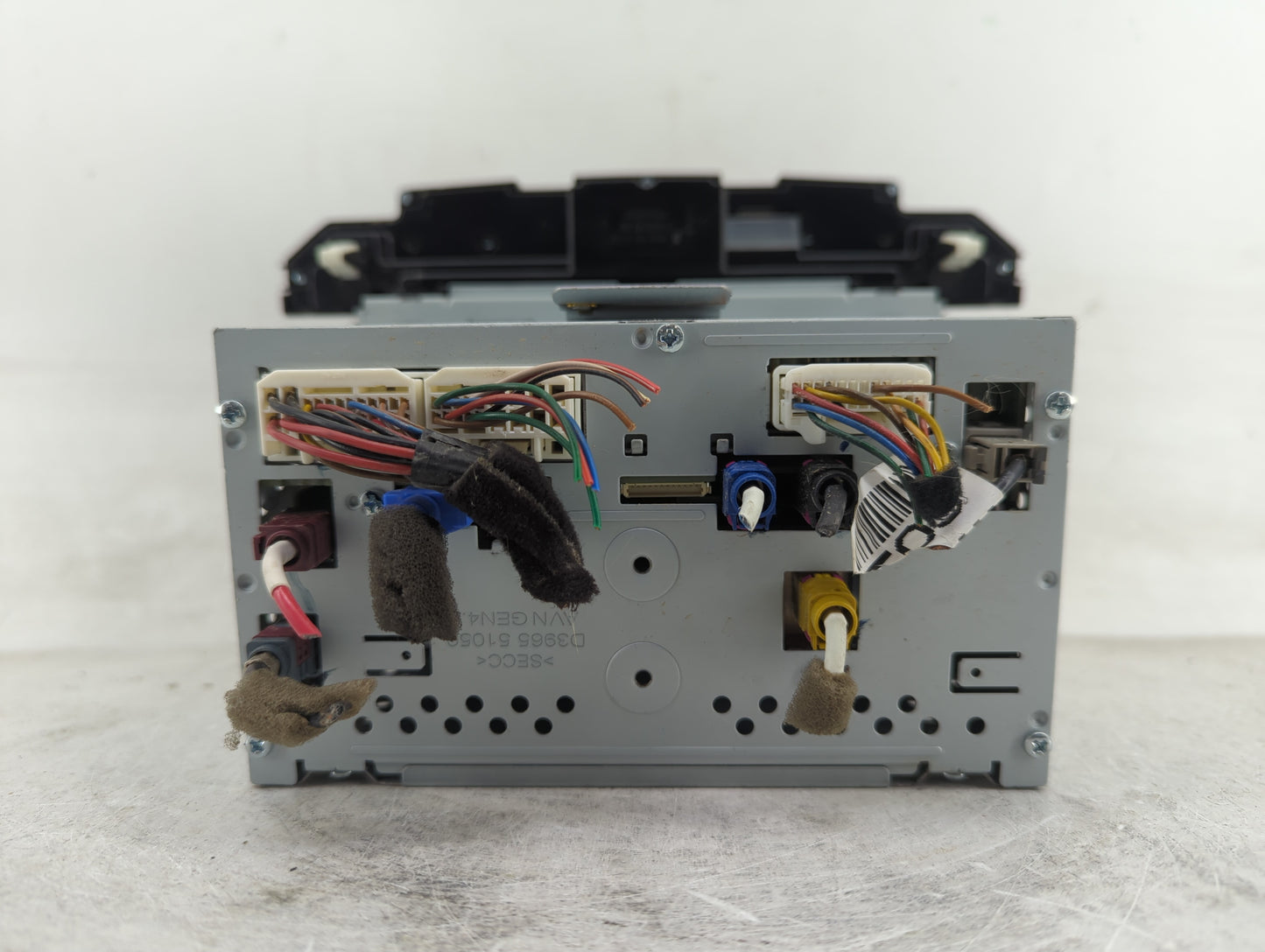 2016-2018 Hyundai Tucson Radio AM FM Cd Player Receiver Replacement P/N:96560-D32114X Fits Fits 2016 2017 2018 OEM Used Auto