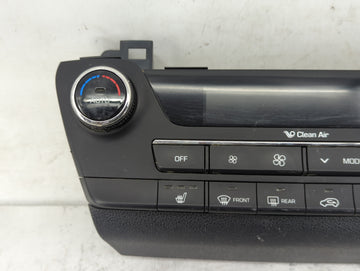 2016-2018 Hyundai Tucson Climate Control Module Temperature AC/Heater Replacement P/N:97250-D7XXX 97250-D3XXX Fits OEM Used Auto Parts