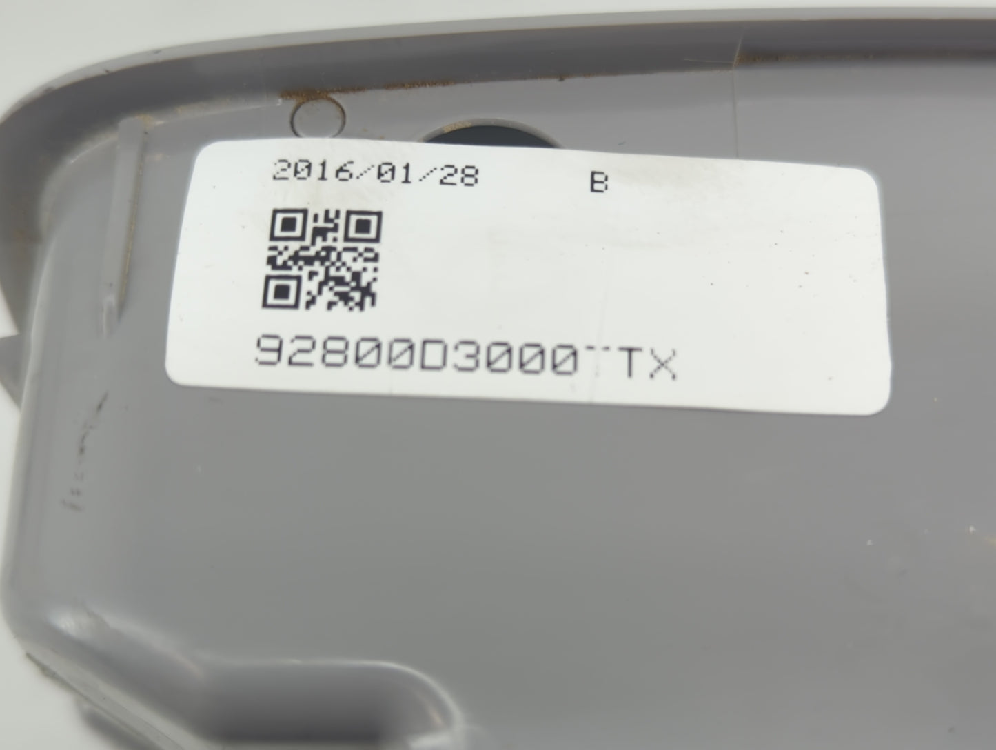 2016 Hyundai Tucson Overhead Roof Console - Oemusedautoparts1.com