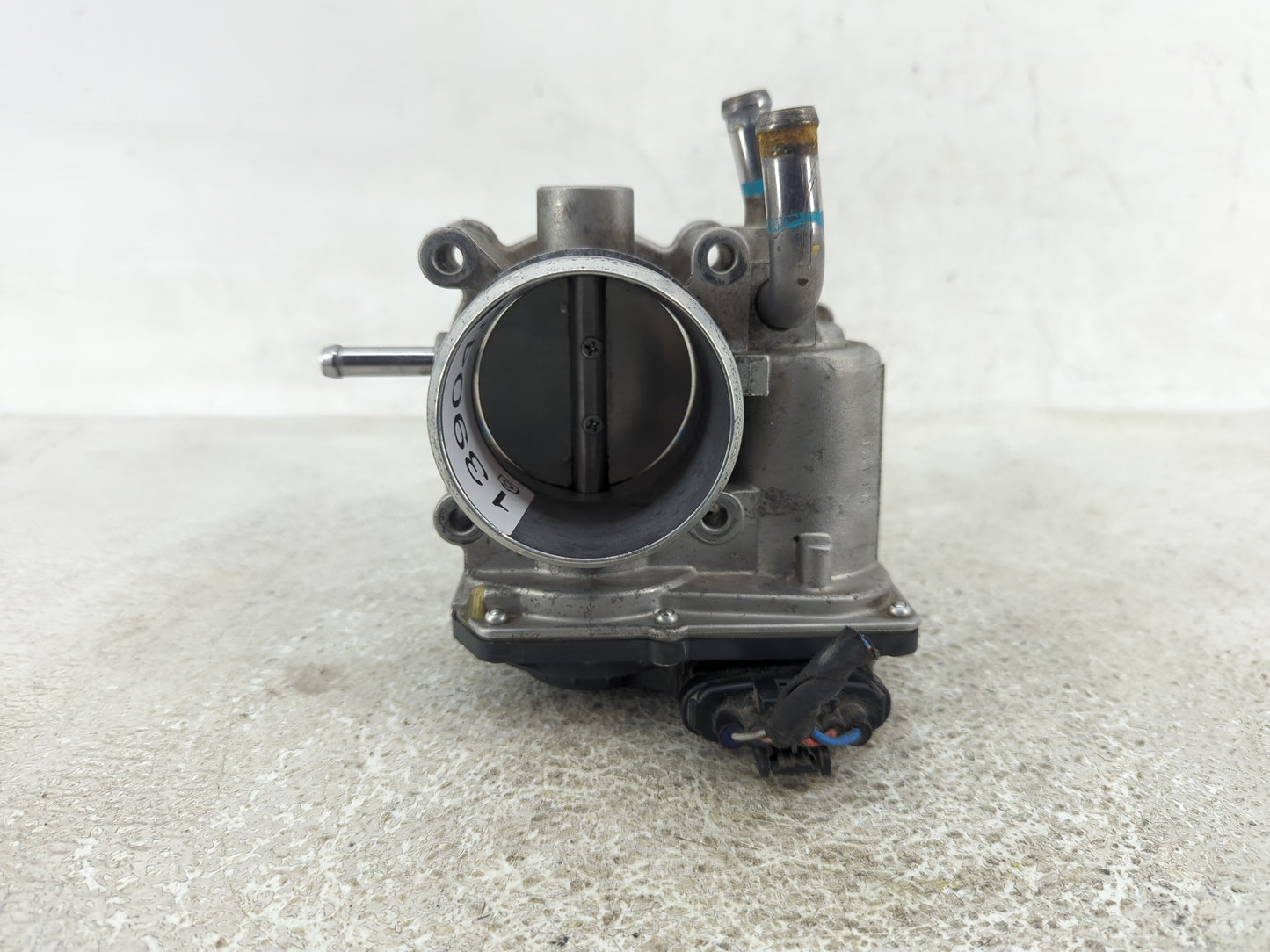 2016-2018 Hyundai Tucson Throttle Body P/N:35100-2B340 Fits Fits 2015 2016 2017 2018 2019 2020 2021 2022 OEM Used Auto Parts