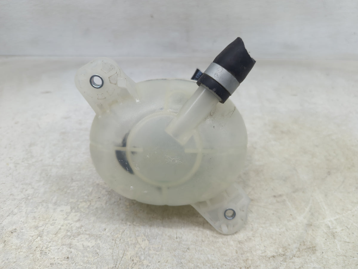 2016-2021 Hyundai Tucson Radiator Coolant Overflow Expansion Tank Bottle 1390577 - Oemusedautoparts1.com