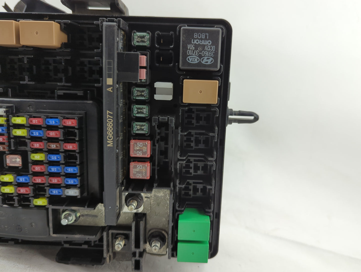 2016-2018 Hyundai Tucson Fusebox Fuse Box Panel Relay Module P/N:91431D3171 Fits Fits 2016 2017 2018 OEM Used Auto Parts - O