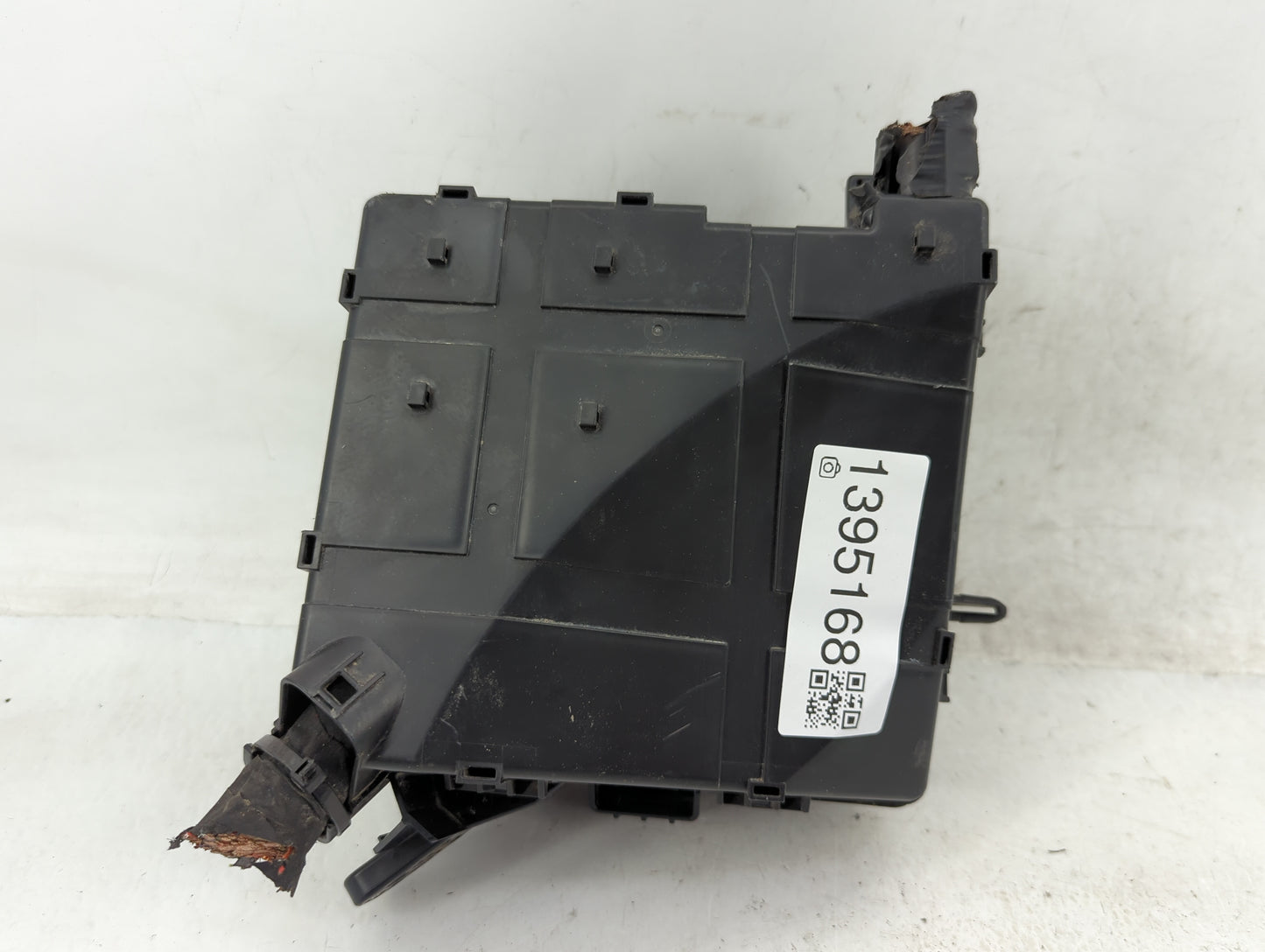 2016-2018 Hyundai Tucson Fusebox Fuse Box Panel Relay Module P/N:MG666077 91431 D3170 Fits Fits 2016 2017 2018 OEM Used Auto