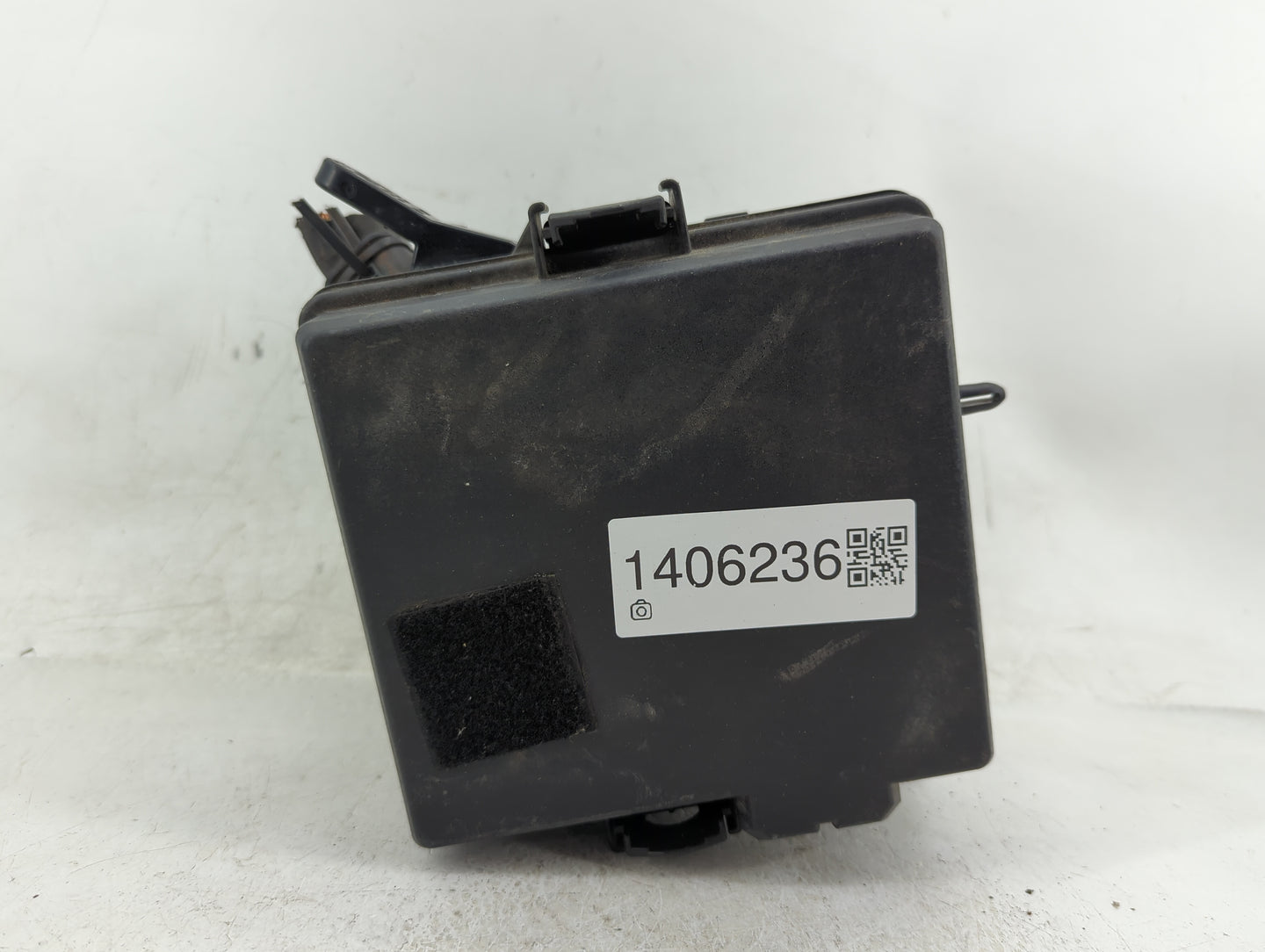 2016-2018 Hyundai Tucson Fusebox Fuse Box Panel Relay Module P/N:N91431-D3170 91431D D3170 Fits Fits 2016 2017 2018 OEM Used
