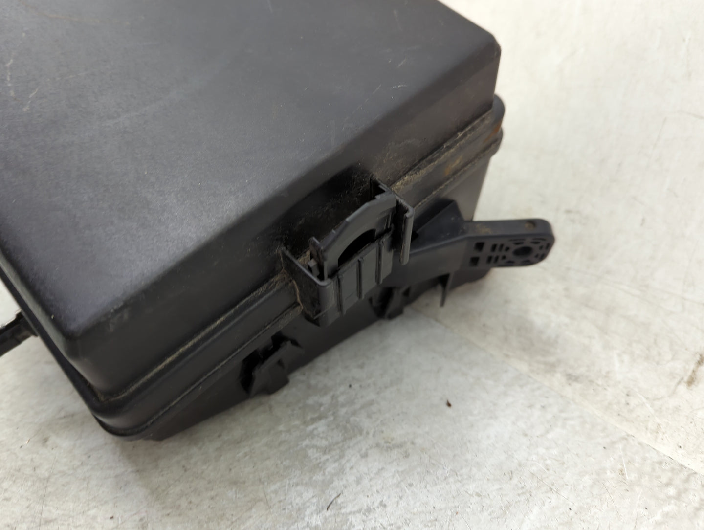2016-2018 Hyundai Tucson Fusebox Fuse Box Panel Relay Module P/N:91422-D3150 91941-D3020 Fits Fits 2016 2017 2018 OEM Used A