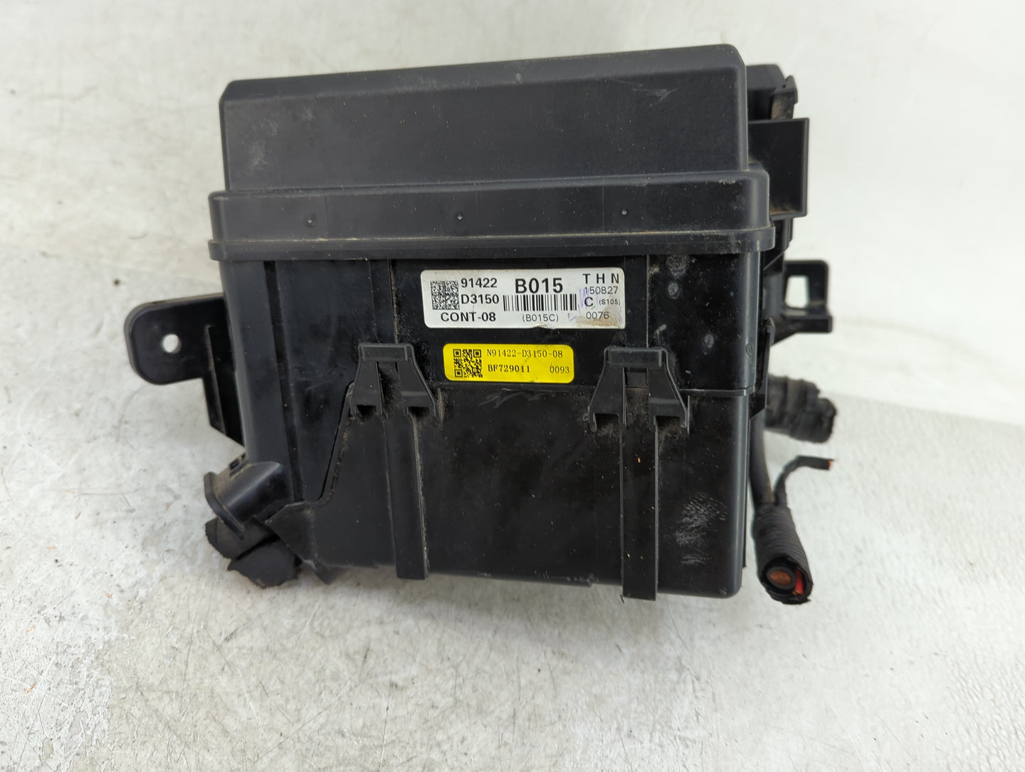 2016-2018 Hyundai Tucson Fusebox Fuse Box Panel Relay Module P/N:91422-D3150 91941-D3020 Fits Fits 2016 2017 2018 OEM Used A