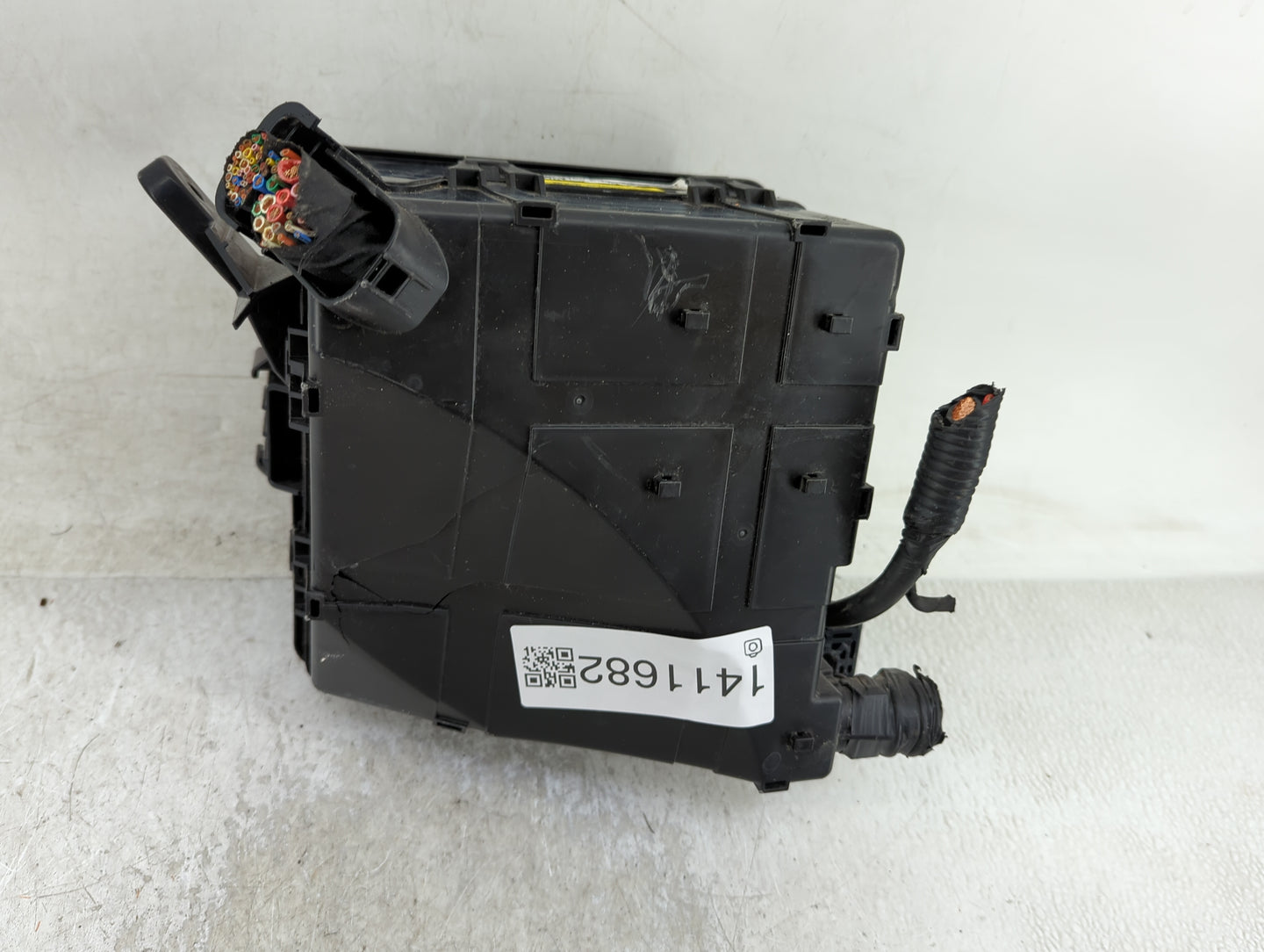 2016-2018 Hyundai Tucson Fusebox Fuse Box Panel Relay Module P/N:91422-D3150 91941-D3020 Fits Fits 2016 2017 2018 OEM Used A