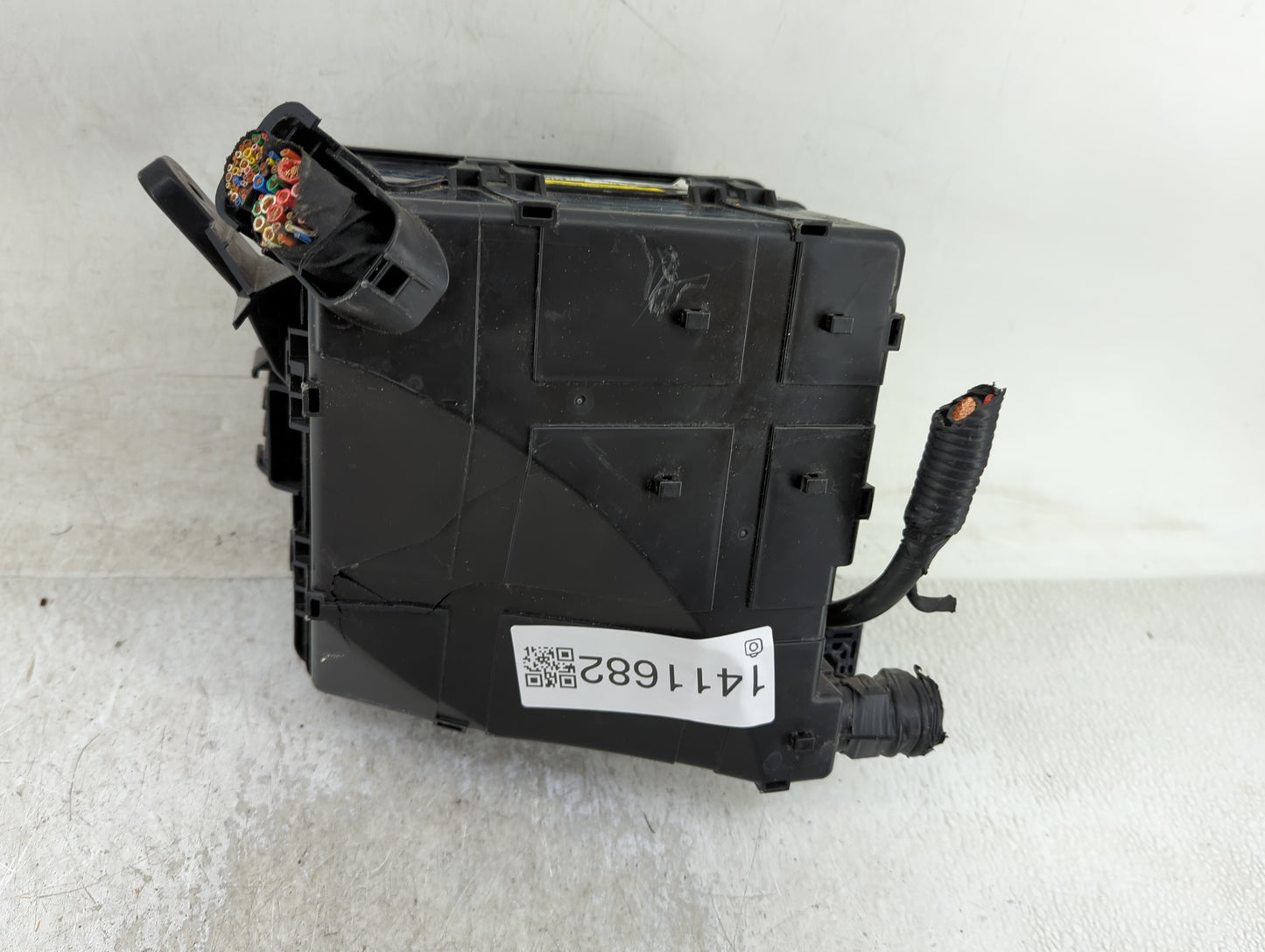2016-2018 Hyundai Tucson Fusebox Fuse Box Panel Relay Module P/N:91422-D3150 91941-D3020 Fits Fits 2016 2017 2018 OEM Used A