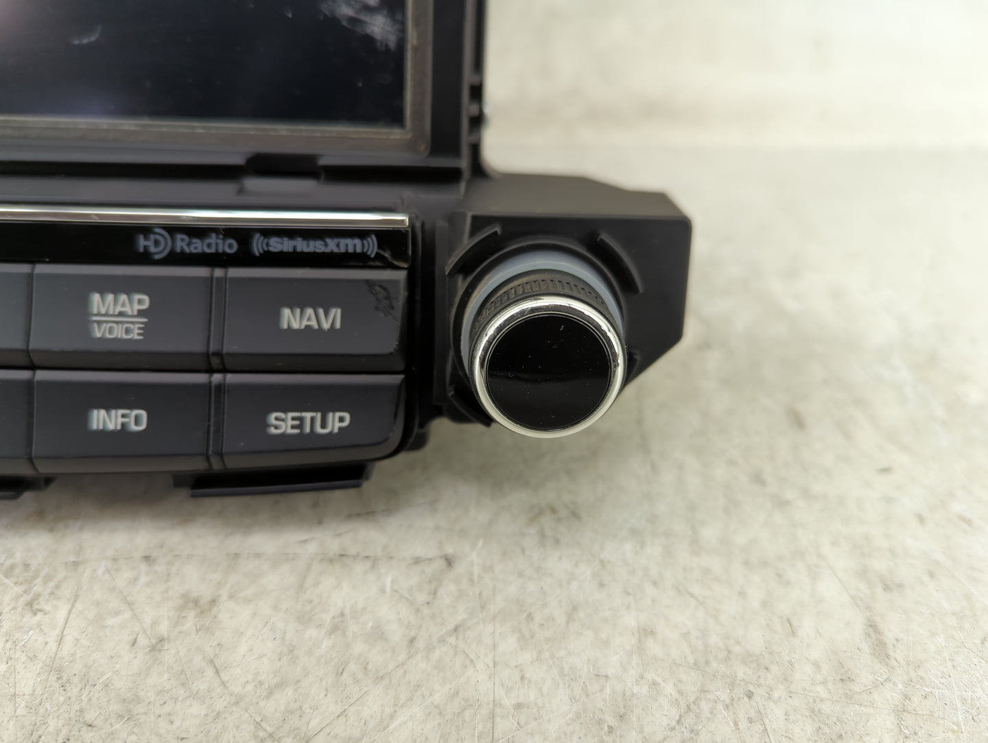 2016-2018 Hyundai Tucson Radio AM FM Cd Player Receiver Replacement Fits Fits 2016 2017 2018 OEM Used Auto Parts - Oemusedau