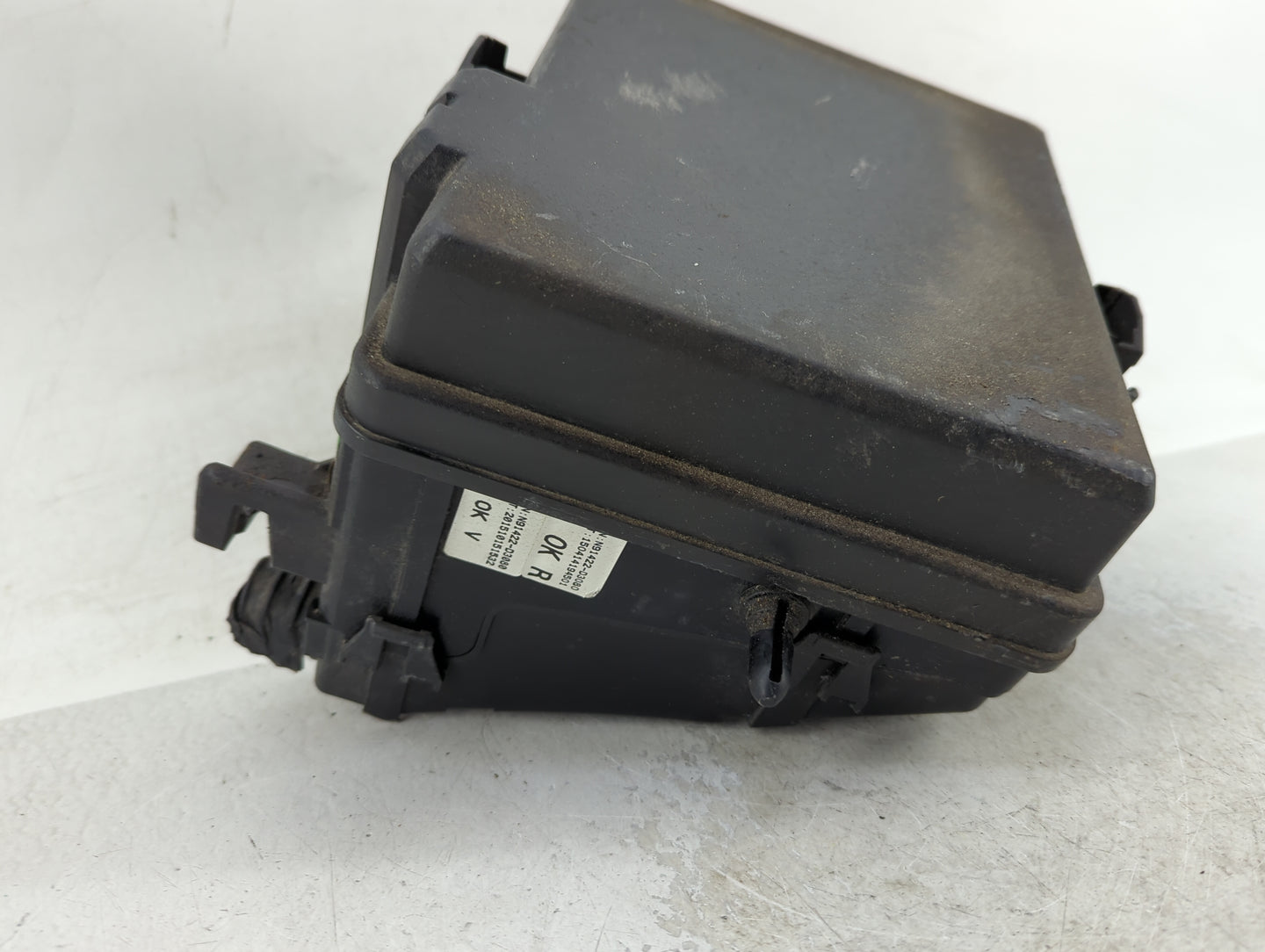 2016-2018 Hyundai Tucson Fusebox Fuse Box Panel Relay Module P/N:91422D3080 Fits Fits 2016 2017 2018 OEM Used Auto Parts - O