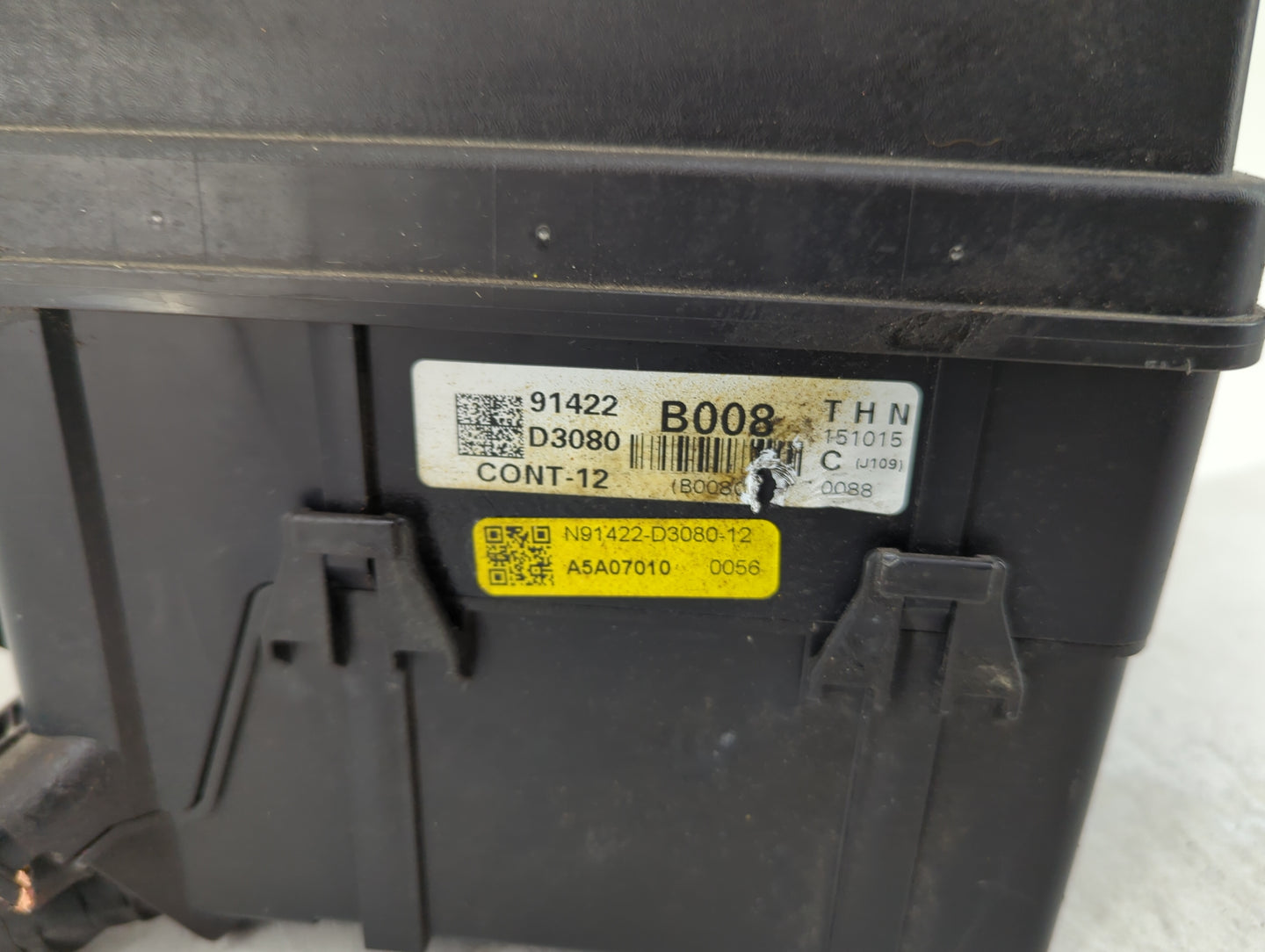 2016-2018 Hyundai Tucson Fusebox Fuse Box Panel Relay Module P/N:91422D3080 Fits Fits 2016 2017 2018 OEM Used Auto Parts - O