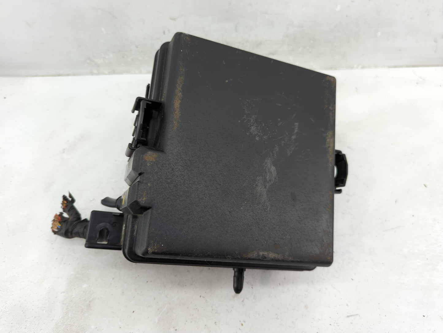 2016-2018 Hyundai Tucson Fusebox Fuse Box Panel Relay Module P/N:N91431-D3171 Fits Fits 2016 2017 2018 OEM Used Auto Parts -